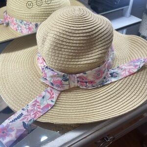 “Straw” Danty Hat 👒